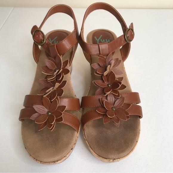 Yuu Roonie Tan Cork Wedge T Strap Flower Detail Open Toe Sandal Women Size 9 - Picture 3 of 13